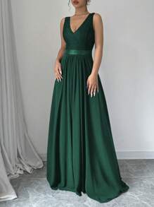 Elenzga Sleeveless V-Neck Cinched Waist A-Line Elegant & Romantic Party Dress For Women Maxi Women Outfit - Dark Green - View 3