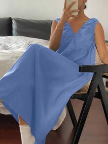 Livesso Minimalist Pleated Design Sleeveless Long Nightgown Pajama - Blue - View 6