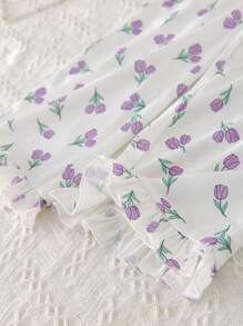 SHEIN 2pcs Young Girl Modest Floral Pattern Ruffle Trim Round Neck Button-Up Loose Comfy Pajama Sets, Graduation Pajama - Purple - View 5