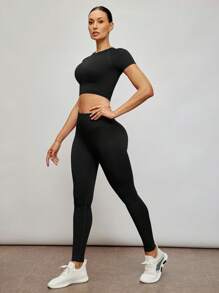 Activina 高弹无缝短款上衣和紧身裤运动套装健身女士套装 - 黑色 - 查看 4