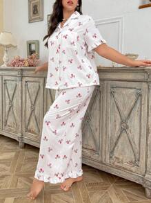 CottageSlumber Conjunto de ropa de dormir de talla grande con volantes en el bajo y estampado floral romántico