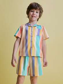 SHEIN 2pcs Young Boys' Colorful Striped Chest Pocket Short Sleeve Button-Up Shirt And Relaxed Fit Striped Elastic Waist Shorts Set, Perfect For Holiday Style