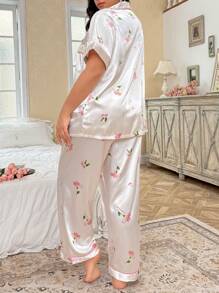 CottageSlumber 大码花卉印花缎面睡衣套装