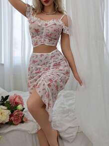 3pcs/Set Romantic Floral Ruffle Trim Bloused Top + G-String + Drawstring Ruffle Waist Skirt For Going Out