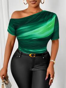 Elenzga 大码女式扎染印花不对称荷叶边短袖 T 恤，适合日常休闲穿着。时尚、斜肩、全新。（图案随机） - 綠色 - 查看 6