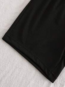 SHEIN Playful Pals 男女宝宝通用款，适合新生儿至1岁“爸爸的小宝贝”可爱杏色无袖连帽上衣和短裤套装，适合宝宝夏季各种场合穿着。夏季服装，男宝宝夏季服装，男宝宝套装，夏季套装 - 黑色 - 查看 7