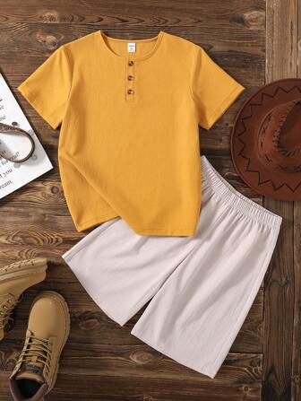 WESTFADE Young Tween Boys 2pcs Sets, Spring And Summer Wildeya New Styles, Casual Vacation Minimalist Boho T-Shirt And Shorts Set, Suitable For Outdoor Activities, Daily Wear And Vacation Occasions