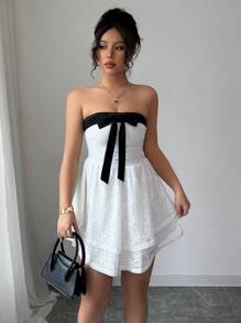 Elenzga Elegant Two-Tone Strapless Bow-Knot Lace Dress - White - View 4