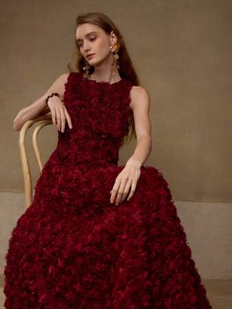 MOTF PREMIUM 网眼花卉贴花背心裙，情人节装