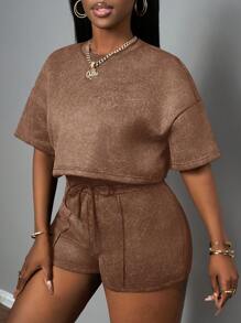 Slaydiva 2 Stücke/Set Damen lässiger Sport Streetwear Set aus Rundhals Kurzarm T-Shirt und Shorts, übergrößer Schneeflocken Stoff Sweatshirt Outfit, Sportanzug