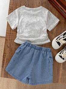 SHEIN Conjunto de 2 piezas para niñas jóvenes: Camiseta de manga corta con parche bordado de mariposa en denim y shorts cortos de denim con bolsillo