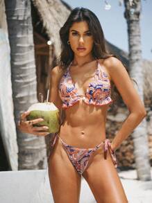 SHEIN Swim Neckholder-Halskette, Muscheldekor, Rüschen-Dreiecksoberteil und seitlich zu bindendem Dreiecksunterteil, zufälliger Muster, 2 Stücke Bikini-Set, Sommerstrand