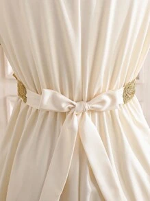 SHEIN Tween Girl 长款 A 字形圆领金色印花金腰带杏色连衣裙