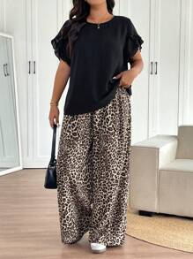 SHEIN Frenchy 2pcs Plus Size Women Petal Short Sleeve Blouse And Leopard Print Pants Set - Multicolor - View 2