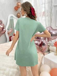 女士圆领短袖黑色爱白色字母印花睡袍