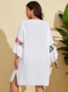 Swim Lushoire Plus Size Women's Single 3/4 Sleeve Crochet Floral Plus Size Beach Cover Up For Summer Beach Vacation - White - View 2