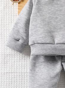 SHEIN Newborn Baby 2‑Piece Outfit, 3D Cartoon Elephant Shoulder Snap Long Sleeve Top & Jogger Pants Set, Infant Casual Tracksuit - Grey - View 7