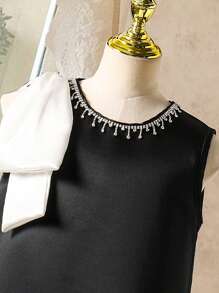 SHEIN Vestidos de Pré-adolescentes, Vestido Midi Branco sem Mangas com Caimento Solto, Decoração com Corrente de Strass, Ornamento de Laço 3D, Detalhe de Ombro Rosa, Bainha com Babado, Vestido de Princesa Elegante, Adequado para Festas, Eventos, Aniversários, Todas as Estações - Branco - Visão 4