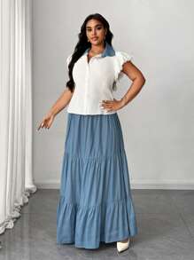 SHEIN Unity 2 件大码纯色泡泡袖纽扣衬衫和分层荷叶边下摆裙子套装，适合春夏季 - 藍白色 - 查看 6