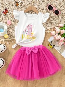 SHEIN Conjunto de 2 piezas para bebé niña: Camiseta de manga corta elástica con estampado de unicornio lindo y falda en A de malla color fucsia para el verano