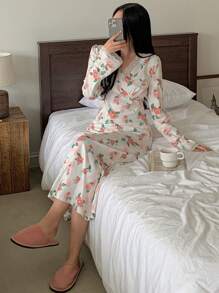 DAZY 春季浪漫花卉印花蕾丝花边松紧腰荷叶边袖睡袍睡衣