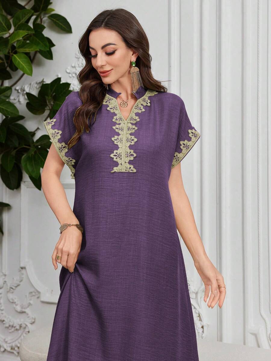 Al Najma Embroidered Neck Floral Cut-Out V-Neck Elegant Arabic Style Dress Kaftan Jalabiya Dress - Purple - View 1