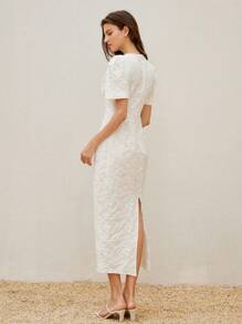 Aveloria Rosie 优雅复古色块 3D 花卉蝴蝶结性感镂空泡泡袖腰收紧紧身鱼尾纹理提花连衣裙 - 黑與白 - 查看 2