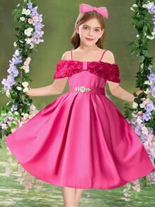 SHEIN Tween Girls 缎面花卉拼布蝴蝶结缀饰腰部连衣裙，紫红色公主风格礼服，适合毕业舞会、生日派对、情人节、花童礼服 - 玫紅色 - 查看 1