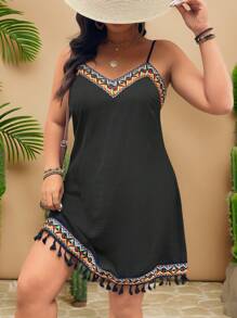 Breezaya 大码女式宽松直筒 V 领无袖拼布丝带和流苏肩带度假连衣裙 - 黑色 - 查看 1