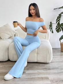 SHEIN EZwear 2pcs/Set Women Off Shoulder Solid Color Short Sleeve Top And Flared Leg Pants