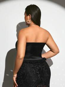 SHEIN ICON Plus Size Lace Patchwork Ruffle Trim Sexy Bustier, Wedding Guest Blouse, Lace Hollow Out Top, Date Outfit