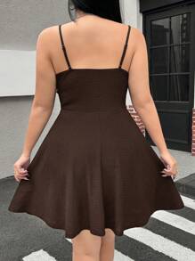 SHEIN EZwear 大码咖啡棕色褶皱胸围 A 字形连衣裙，高弹力，适合春夏季 - 咖啡棕 - 查看 3