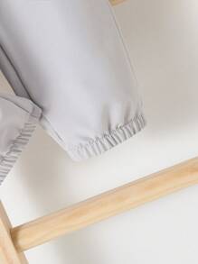 SHEIN Playful Pals Baby Boy Casual Simple Cute Dinosaur Print Short Sleeve T-Shirt And Solid Color Elastic Waist Pants 2 Pieces Outfit Set, Suitable For Summer Outdoor Wear Boy Toddler Clothes Boy Infant Clothes Boy Clothes Toddler - Multicolor - View 4