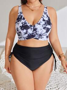 SHEIN Swim Curve Plus Size Women 2 Pieces Swimwear Set With Tie-Dye Printed Top With Bow And Solid Color Drawstring Shorts, Suitable For Resort, Beach, Pool