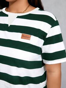 SHEIN Essnce Plus Size Women's Summer Casual Sports Striped Loose T-Shirt, Summer Tops, Cute Summer Tops,Back To School,Black And White T-Shirt