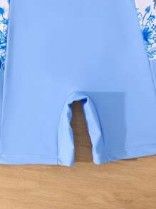 Tween Girl Floral Print Sleeveless One-Piece Swimsuit - Blue and White - View 5