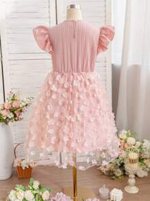 SHEIN Glamorique Kids Girls' Princess Dress With 3D Floral Textured Fabric And Tiered Mesh Cap Sleeves Pretty Dress For Girl Toddler Dress For Wedding Tween Girls Flower Dress Young Girls Floral Dress Rose Dresses For Girls Party Dresses For Kids Birthday Dresses For Girls Flower Party Dress For Girls