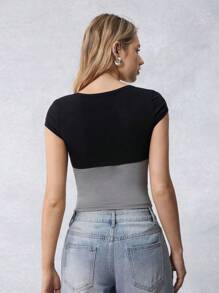 SHEIN EZwear Áo thun bó sát buộc dây phía trước màu tương phản dành cho nữ - Nhiều màu - Xem 2