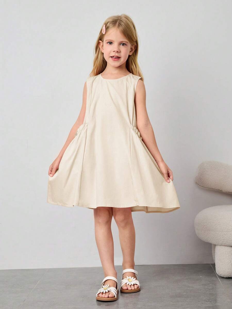 SHEIN X Scheana Maija Kids Maija Kids 年轻女孩宽松荷叶边口袋短款休闲连衣裙 - 杏色 - 查看 1