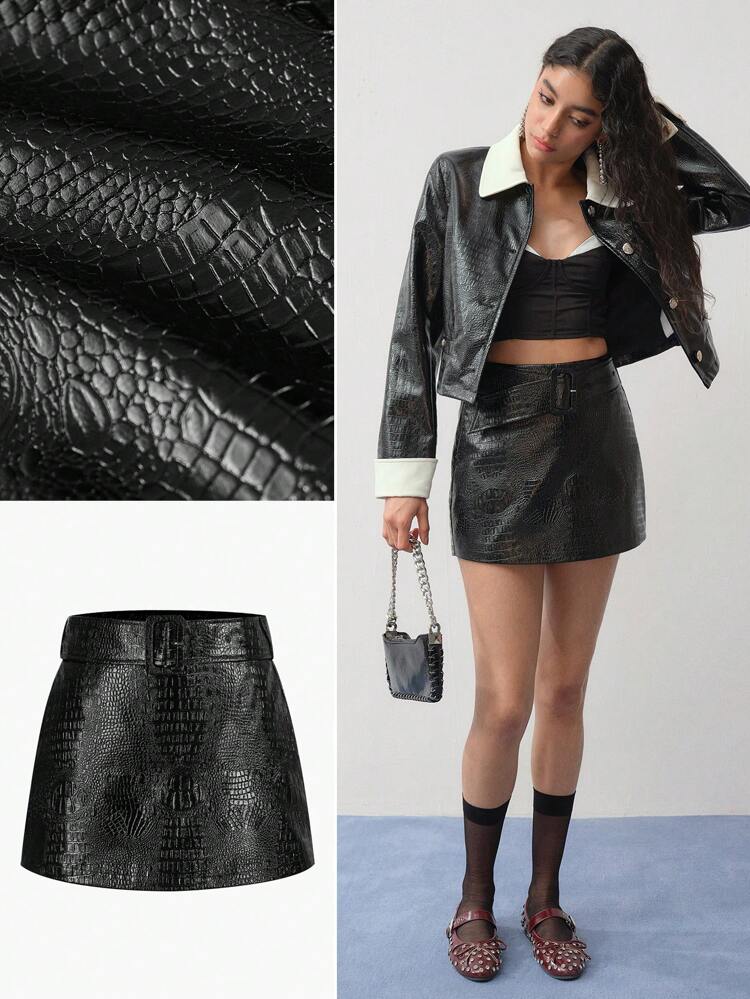 MOTF STUDIO CROCODILE EMBOSSED FAUX LEATHER BELTED SKORT