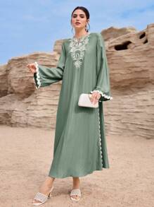 Al Najma 女士花卉印花绒球袖口优雅阿拉伯风格连衣裙 - 綠色 - 查看 6
