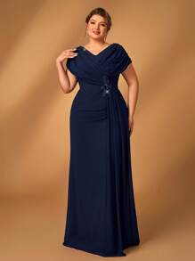 Serin Robe de mère de la mariée longue en ligne A drapée de luxe élégante de grande taille, marine, lourdement brodée