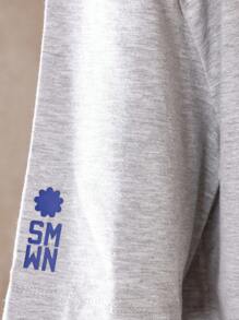 SUMWON Camiseta de estilo urbano de moda gráfica con logo en la espalda, de corte holgado, de la colección casual de verano y primavera, de ajuste relajado, de la marca Sumwon Society