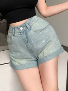 DAZY 女士夏季做旧破洞口袋设计铆钉下摆休闲牛仔短裤亮片 - 淺色水洗藍 - 查看 4