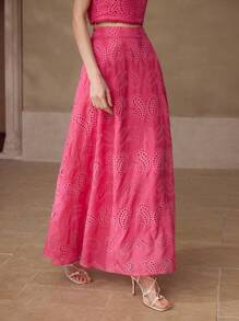 MOTF PREMIUM FALDA A LÍNEA CON BORDADO DE OJALES