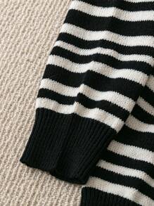 Chiquease Women's Contrast Stripe Stand Collar Knit Top - Multicolor - View 5