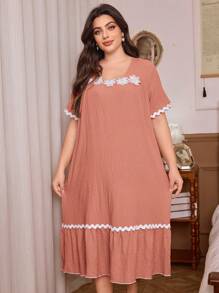 SHEIN Váy ngủ tay ngắn họa tiết hoa 3D cỡ lớn cho nữ, vải crepe thoáng khí, viền bèo nhún, thường ngày, váy ngủ Moo Moo - trái cam - Xem 4