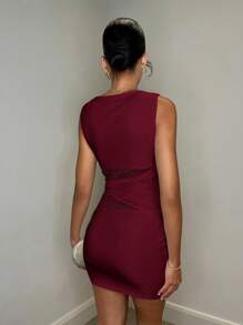 SHEIN BAE 女士性感修身白色蕾丝优雅迷你连衣裙、派对女装、新年女装、圣诞女装 - 酒紅色 - 查看 2