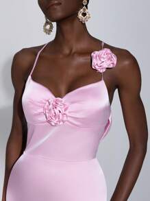 SHEIN Belle 优雅粉色手工 3D 花朵垂领交叉后背缎面正式伴娘礼服，适合婚礼、酒会、舞会、毕业典礼、宴会、伴娘礼服 - 粉色 - 查看 3