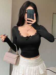 DAZY 女士蕾丝拼布蝴蝶结领长袖修身高领 T 恤 - 黑色 - 查看 4